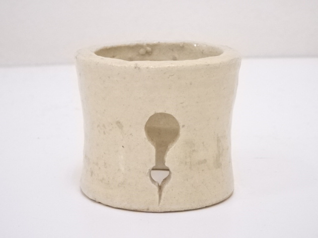 萩焼　瓢透かし蓋置